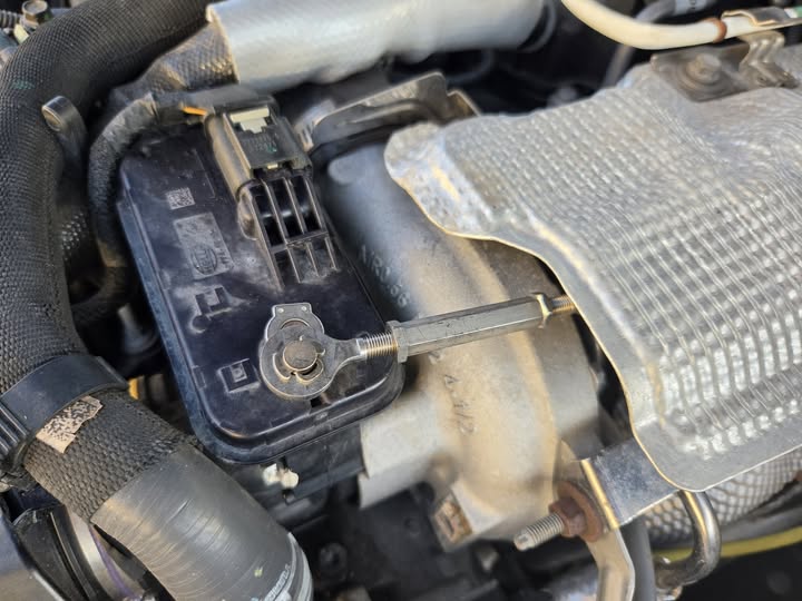 ADJUSTABLE WASTEGATE ARM